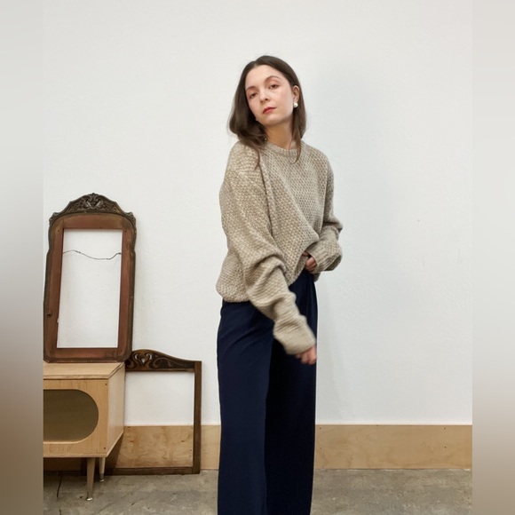 Purnell Oversized Slouchy Chunky Knit Oatmeal Sweater, Pre-loved in EC - Picture 9 of 16